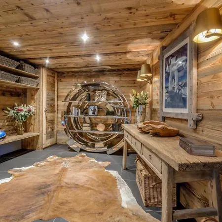 Dom wakacyjny Luxury Chalet Cortina & Jacuzzzi